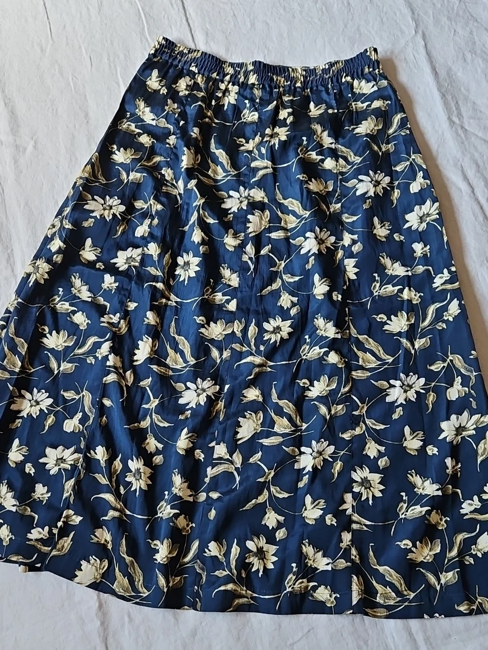 Ann&Frank Blue Floral Silk Front Buttons Midi-Skirt Size Small